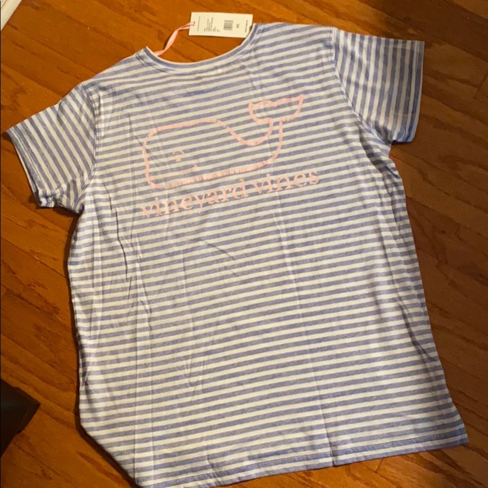 Vineyard Vines striped tee